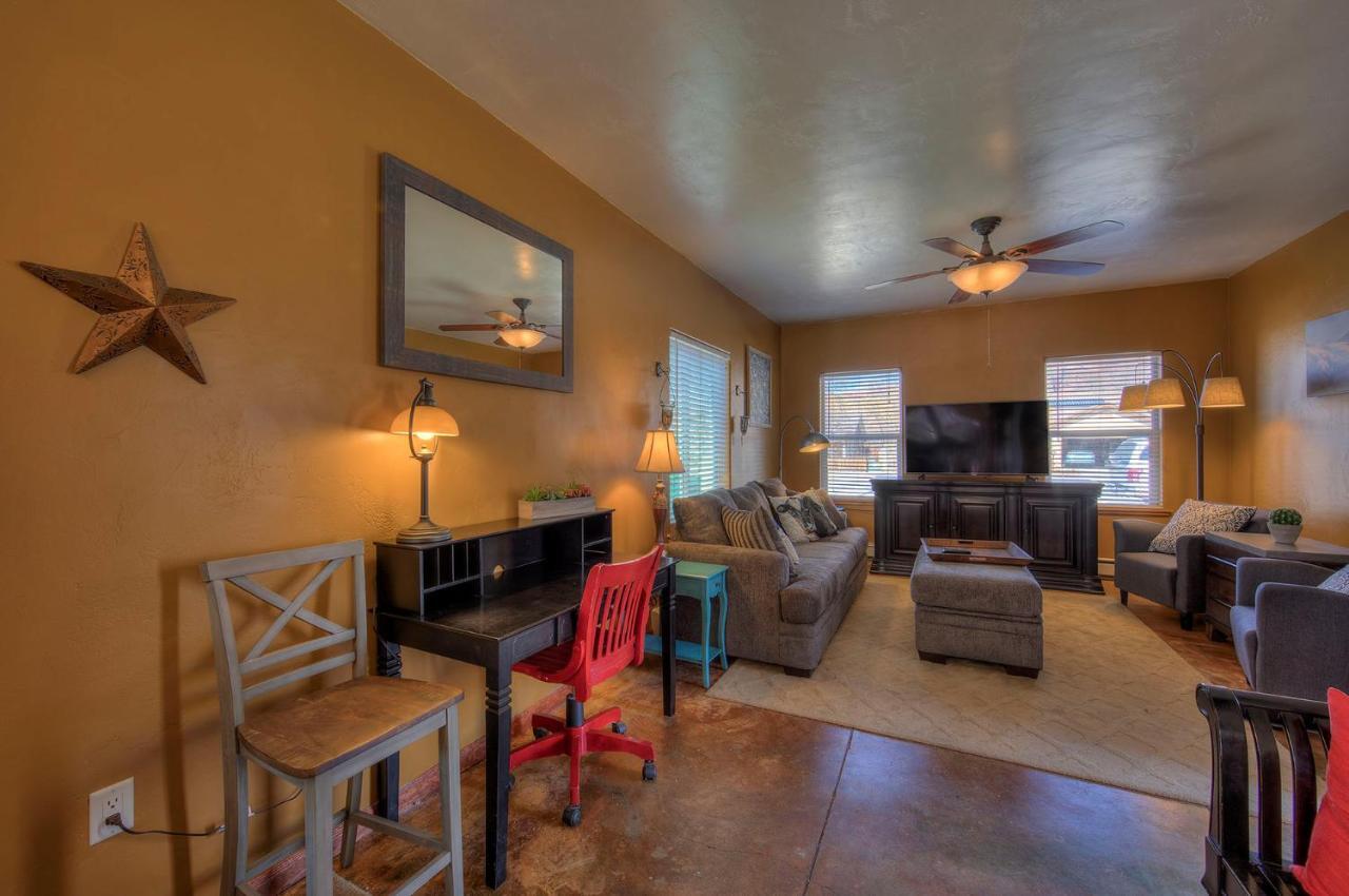 Cali Cochitta Vacation Rentals Moab Luaran gambar