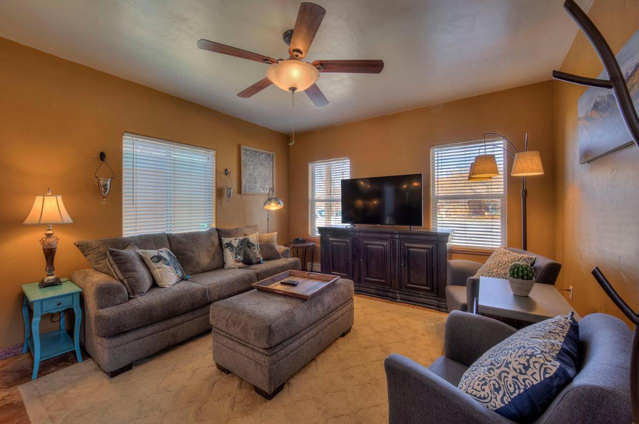 Cali Cochitta Vacation Rentals Moab Luaran gambar