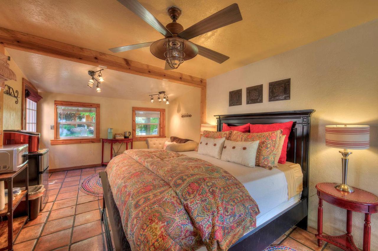 Cali Cochitta Vacation Rentals Moab Luaran gambar